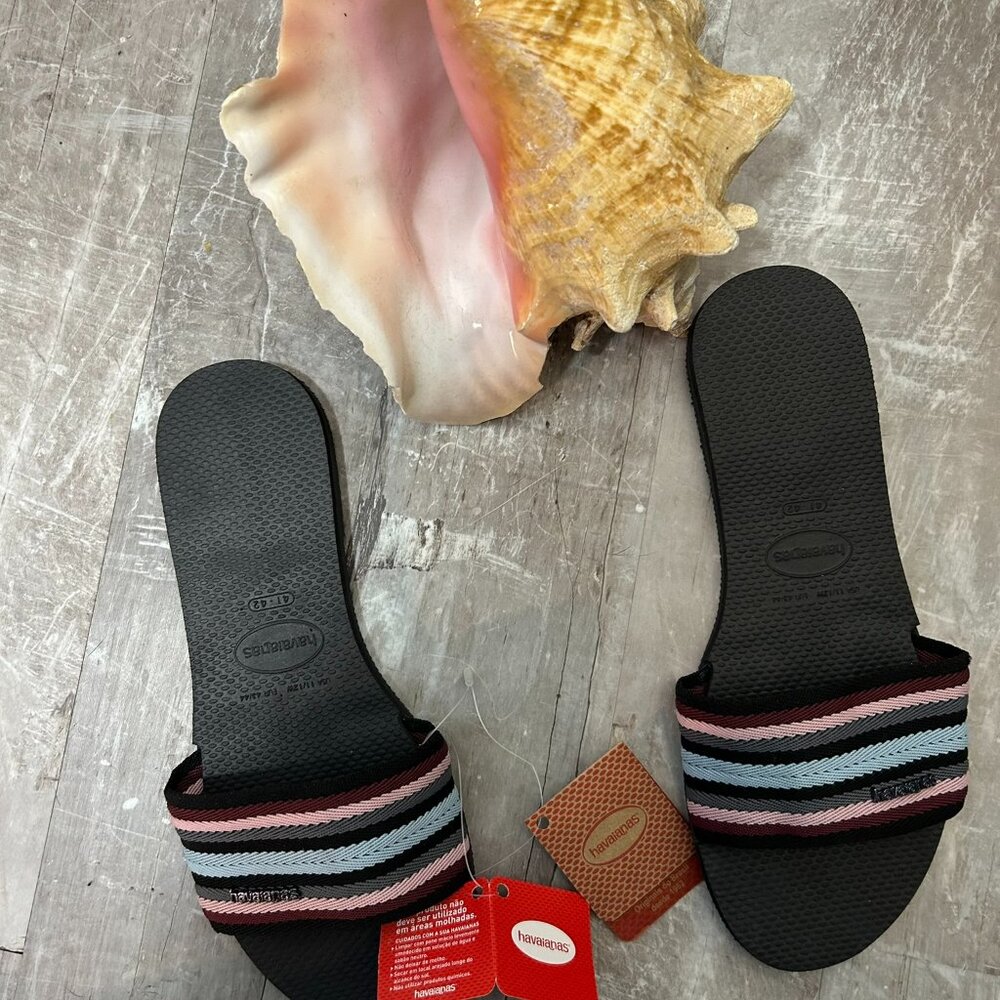 NWT Ladies Havaianas Mutli Colored Slide Size 9/10